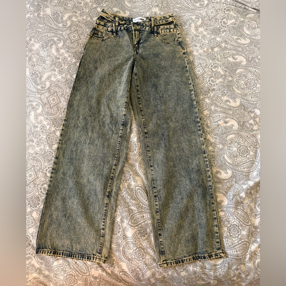Fashion Nova Black Acid Wash Jeans